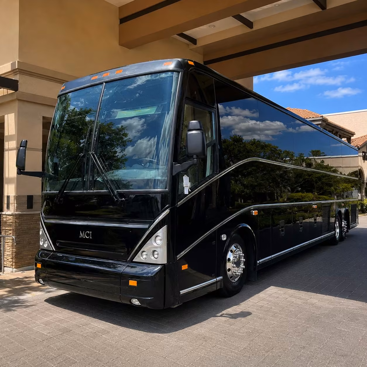 employee shuttle services for san angelo businesses and work sites