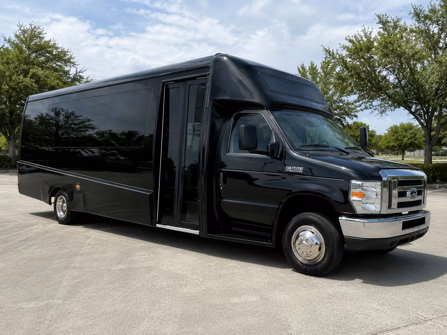 san angelo airport transfer shuttle bus services